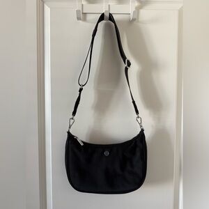 Lululemon City Essentials Small Black Bag 3L